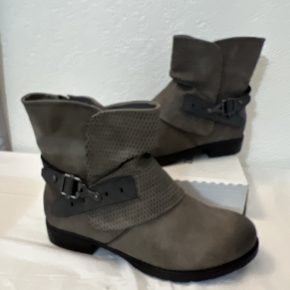 BKE SOLE Myla Ankle boot Charcoal Womens Sz 10M Festival Buckle Western Side Zip